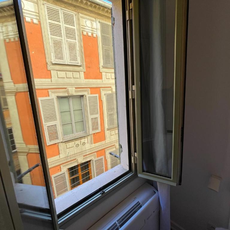 Nice Renting - JAURES - Cosy Flat - Nice old town - Great view - AirCon - Appartement 1 Chambre - 17