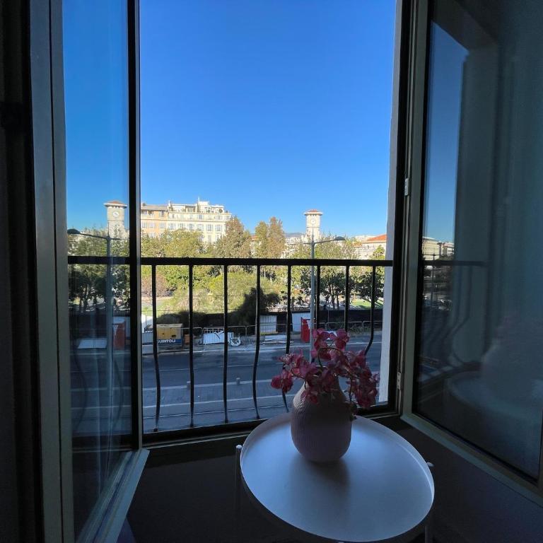 Nice Renting - JAURES - Cosy Flat - Nice old town - Great view - AirCon - Appartement 1 Chambre - 12