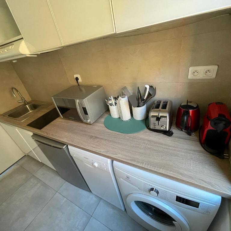 Nice Renting - JAURES - Cosy Flat - Nice old town - Great view - AirCon - Appartement 1 Chambre - 23