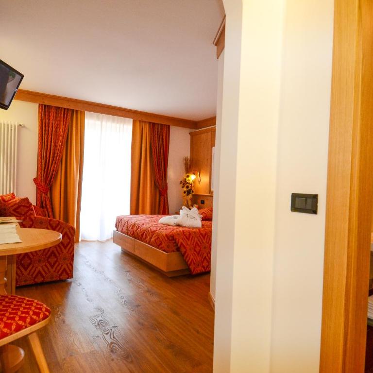 Hotel Stella Alpina - Camera Matrimoniale/Doppia con Letti Singoli - 6