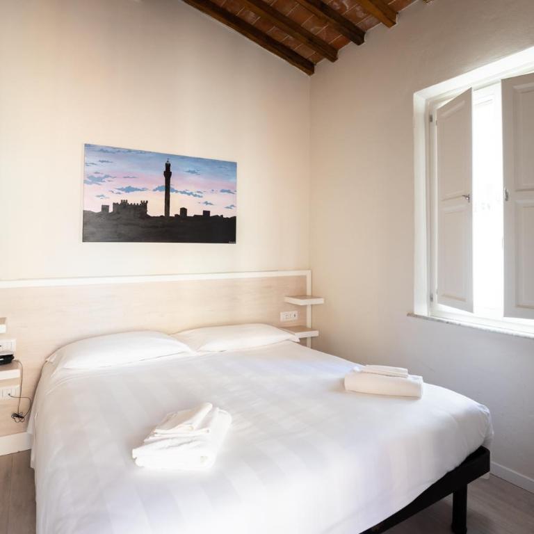 Albergo Centrale - Camera Matrimoniale/Doppia con Letti Singoli - 4