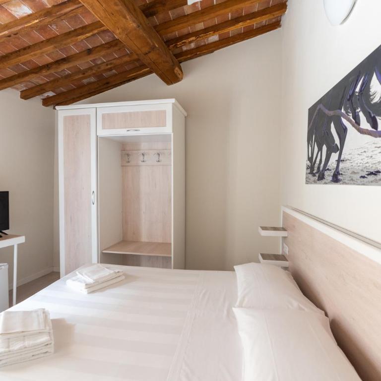 Albergo Centrale - Camera Matrimoniale/Doppia con Letti Singoli - 15