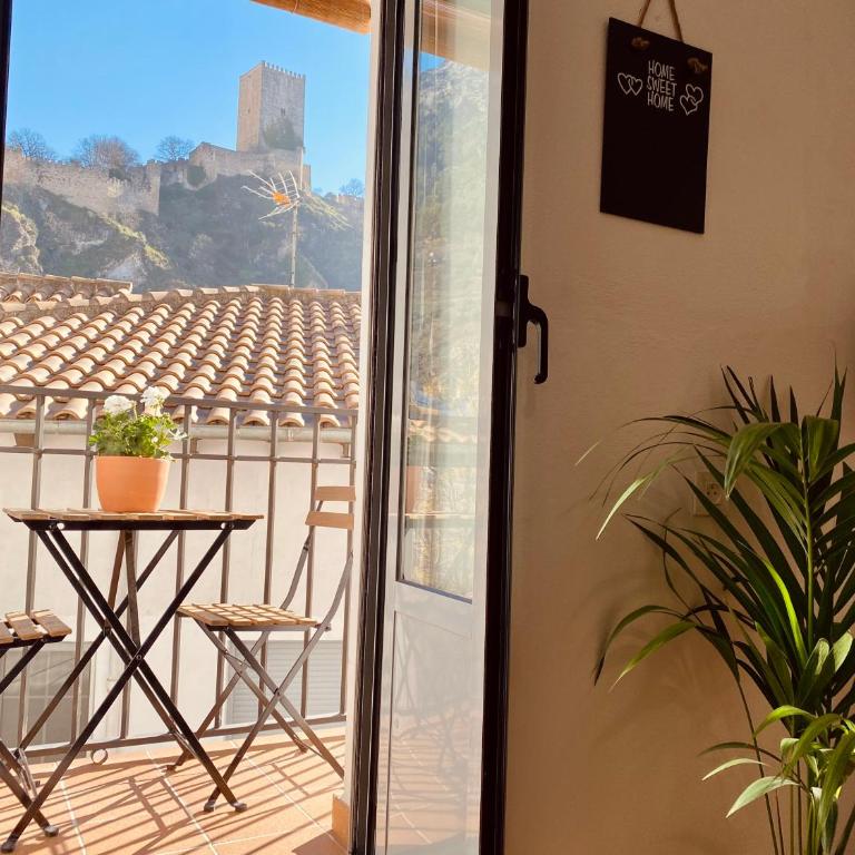 CASA CRIS OLDTOWN Cazorla - Vacation Home - 2