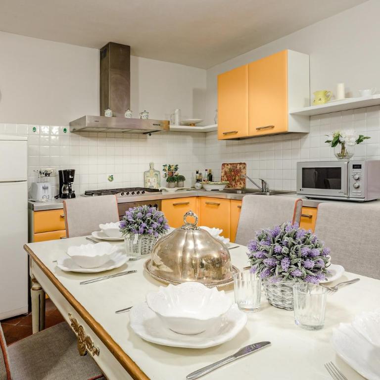 Casa Simonetta, Modern and Antique Ground Floor Apartment inside the Walls of Lucca - Appartamento con 2 Camere da Letto - 11