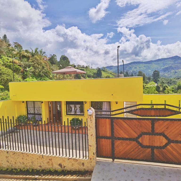 Hermosa casa de campo en GUATAPÉ - Casa de 3 dormitorios - 10