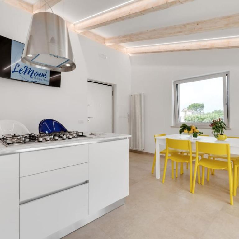 LeMoon Holiday Home x7 con Terrazzo e Parcheggio - Sorrento Coast - Casa con 3 Camere da Letto - 6
