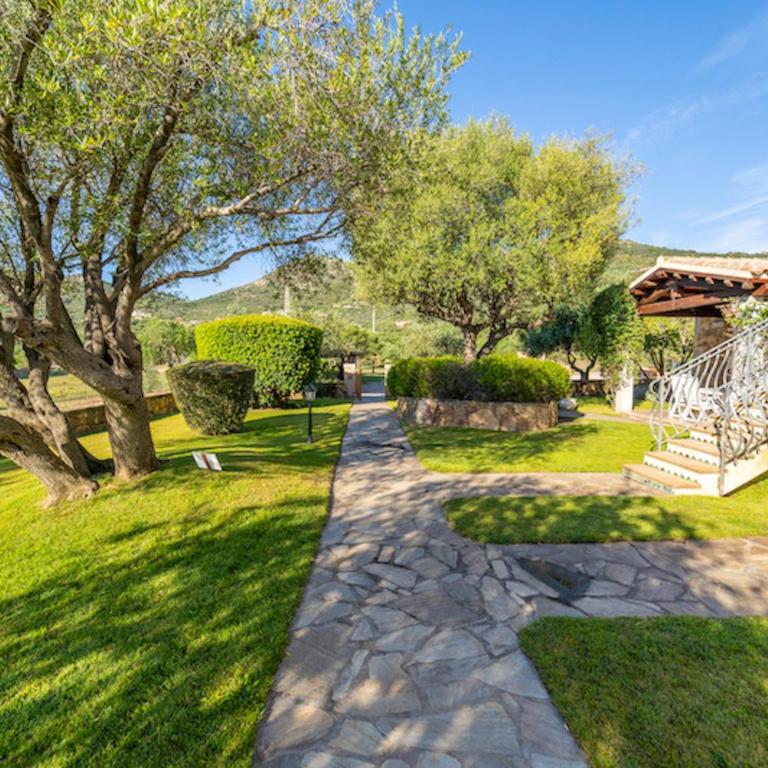 ISS Travel, L'Uddastru Panoramic Apartments - with private outdoor terrace - Appartamento con 2 Camere da Letto (6 Adulti) - 9