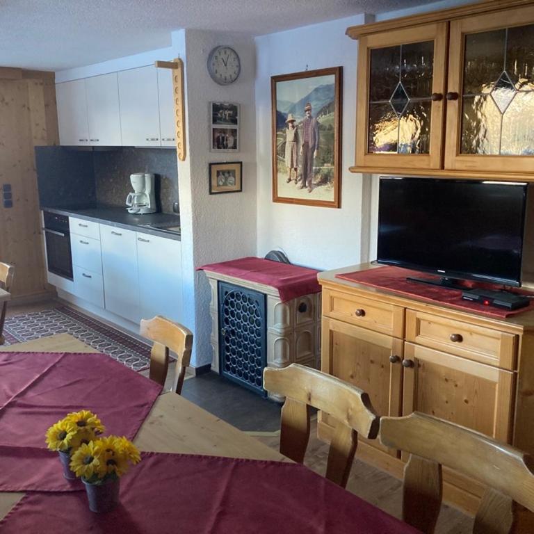 Ferienwohnungen Rieser - Apartment mit 3 Schlafzimmern und Garten - 11