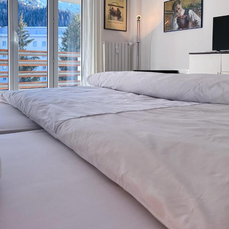 Designer Küche - Südbalkon - TG-Stellplatz - WLAN - One-Bedroom Apartment - 2