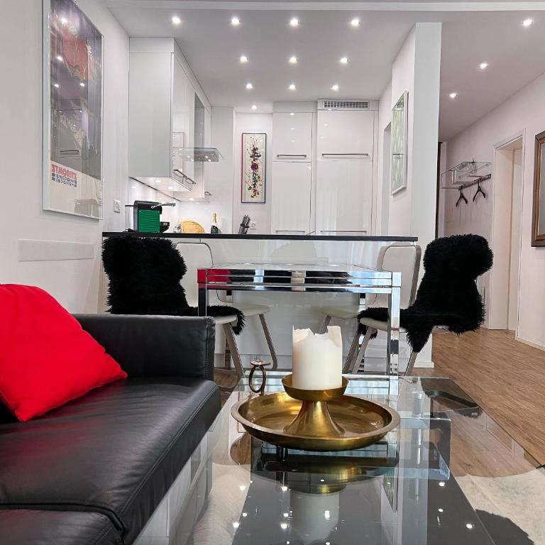 Designer Küche - Südbalkon - TG-Stellplatz - WLAN - One-Bedroom Apartment - 10
