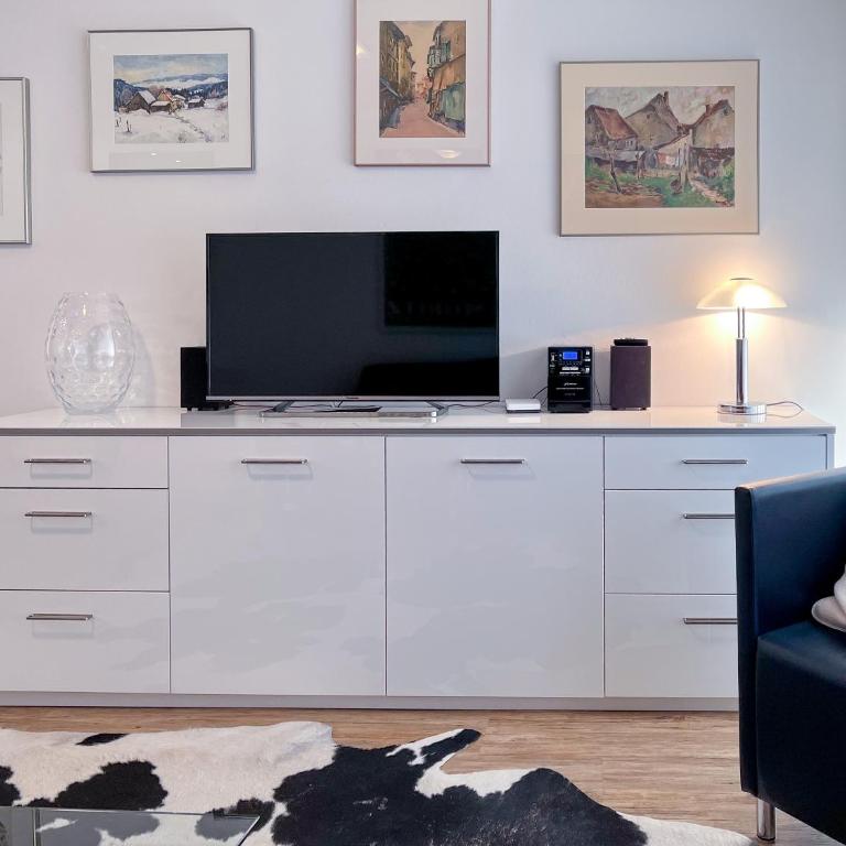 Designer Küche - Südbalkon - TG-Stellplatz - WLAN - One-Bedroom Apartment - 13