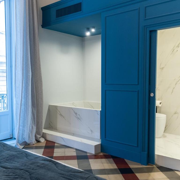 CATARINA SUITES - CENTRO STORICO - Deluxe Double Room with Bath - 5