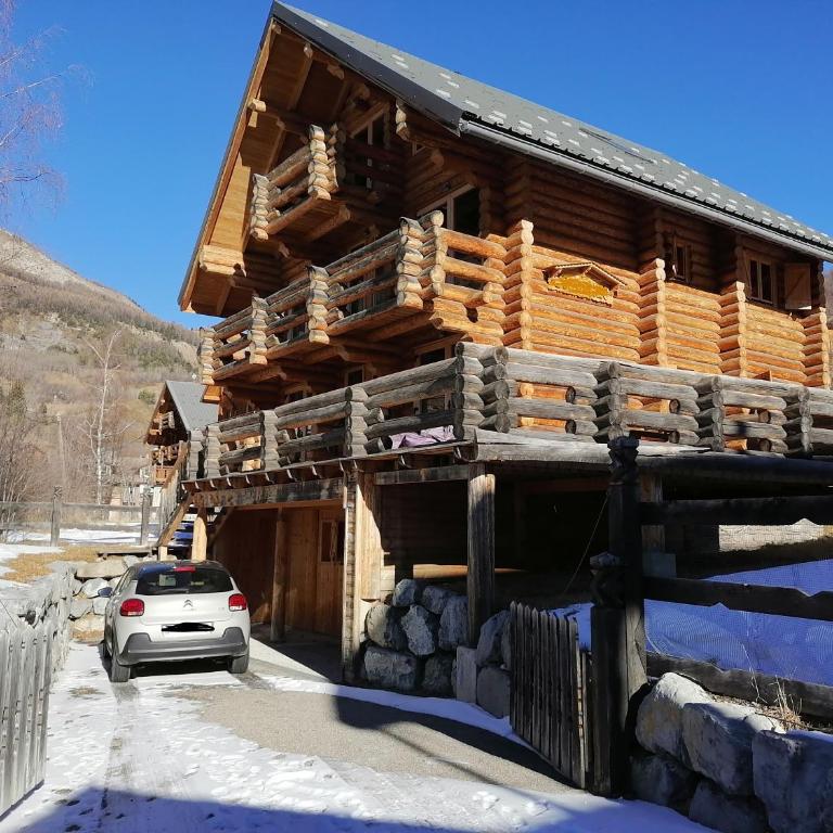 Chalet Les Pins Blancs - Chalet - 1