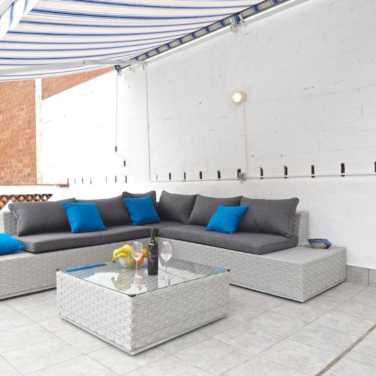 Bed&BCN Park Güell - Three-Bedroom House - 4