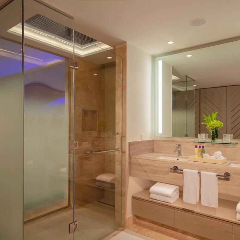 Breathless Cancun Soul Resort & Spa - Adults Only - All Inclusive - Xcelerate Junior Suite Ocean Front Double - 5