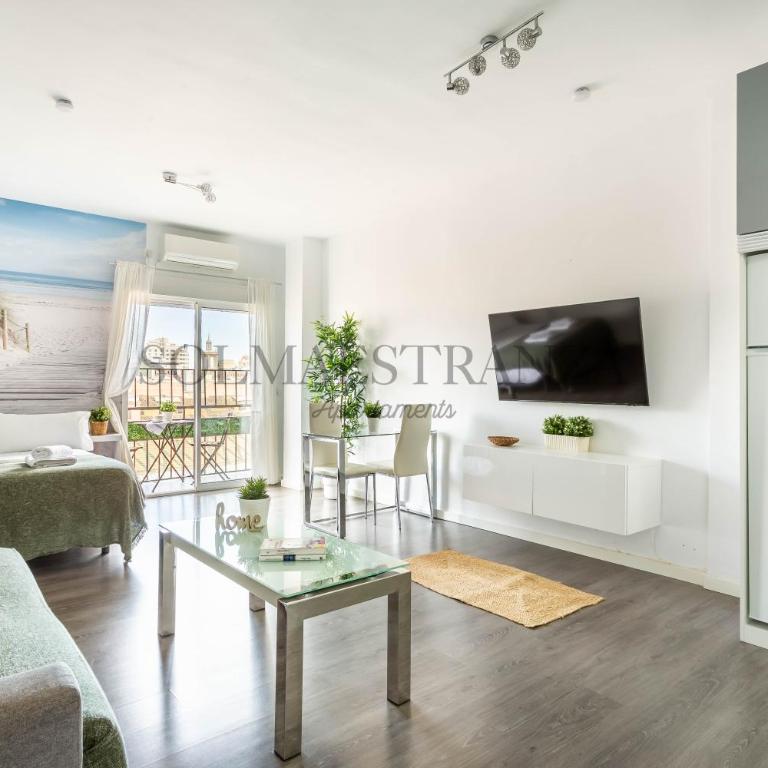Atarazanas Apartment by Sol Maestranza - Estudio - 12