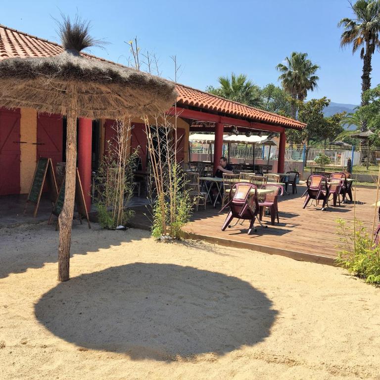 Charming Mobile Home in Argels-sur-Mer with Stunning Beach Views - Mobilheim - 18