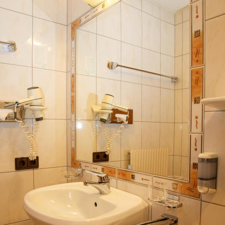 Hotel Victoria - Comfort Doppelzimmer - 4
