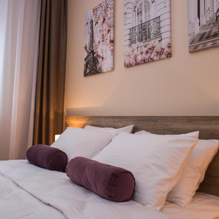 Galaxy Apartments - Deluks Dvokrevetna Soba sa Bračnim Krevetom - 1