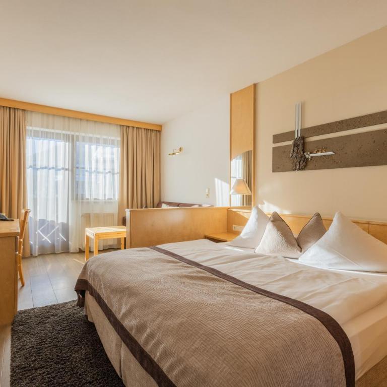 Hotel Central - Apartment mit 1 Schlafzimmer und Balkon - 4