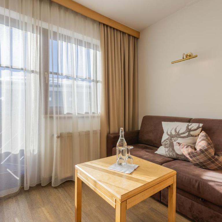 Hotel Central - Apartment mit 1 Schlafzimmer und Balkon - 5