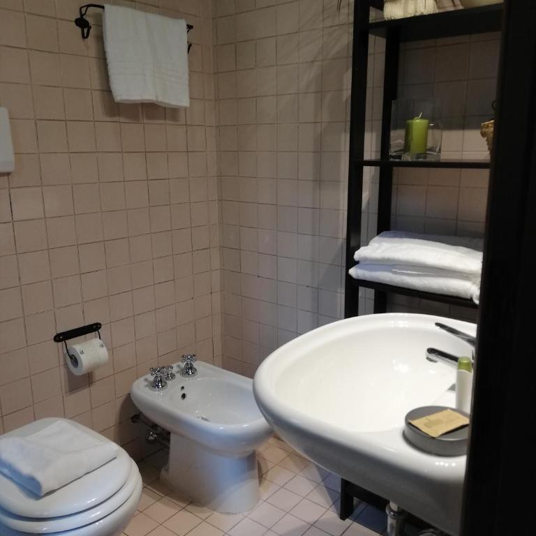 Apartments Campo de Fiori - One-Bedroom House - 8