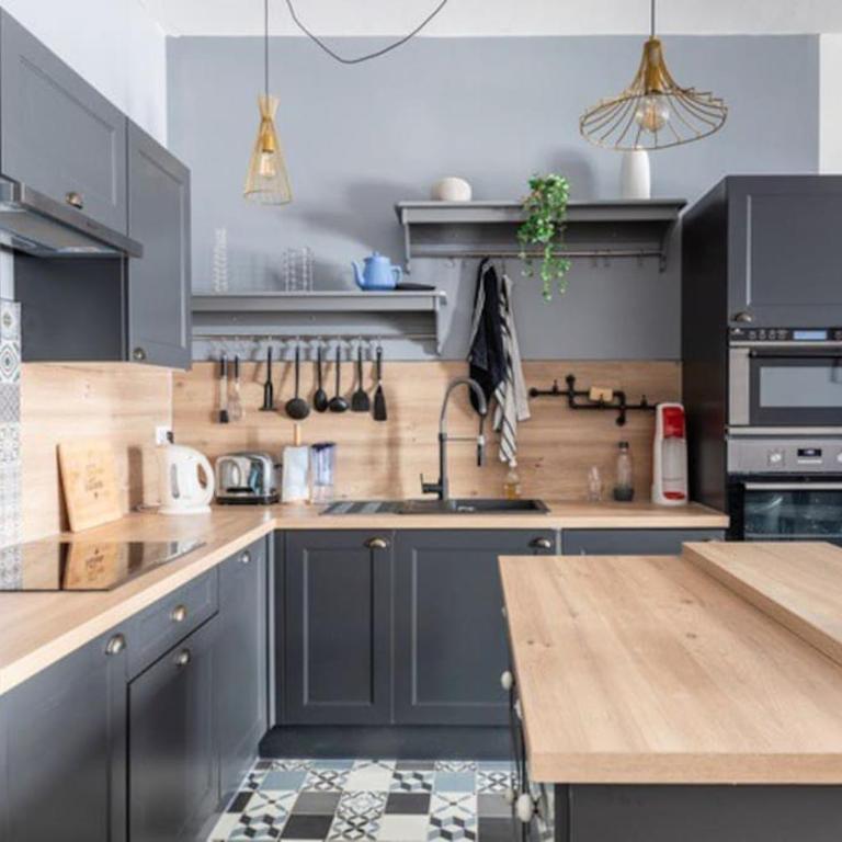 Cauquilha SPACIEUX APPARTEMENT BOURGEOIS EN CENTRE VILLE - Two-Bedroom Apartment - 13