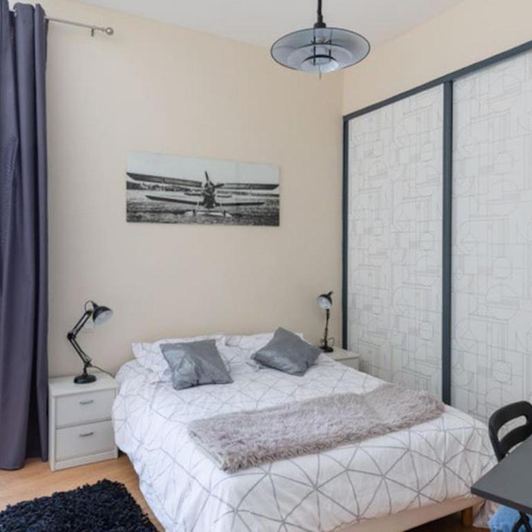 Cauquilha SPACIEUX APPARTEMENT BOURGEOIS EN CENTRE VILLE - Two-Bedroom Apartment - 8