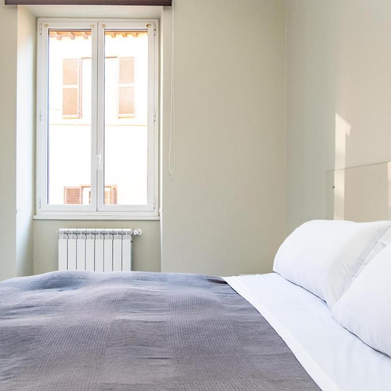 Mecenate Apartment Cavour - Two-Bedroom Apartment - 11