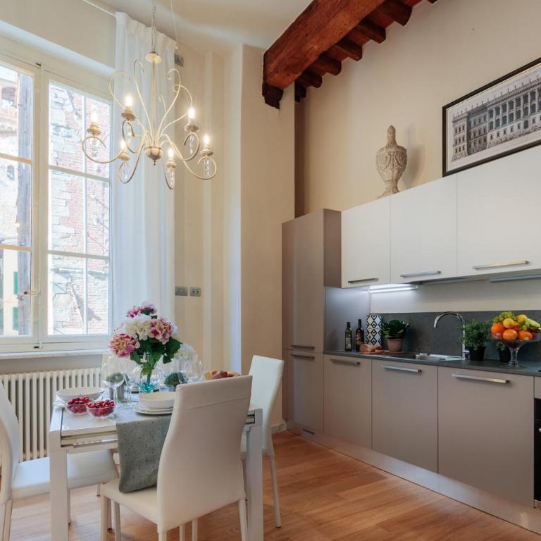Casa Ugolino, State of the Art Central 2 Bedrooms Apartment in Lucca - Appartamento con 2 Camere da Letto - 3
