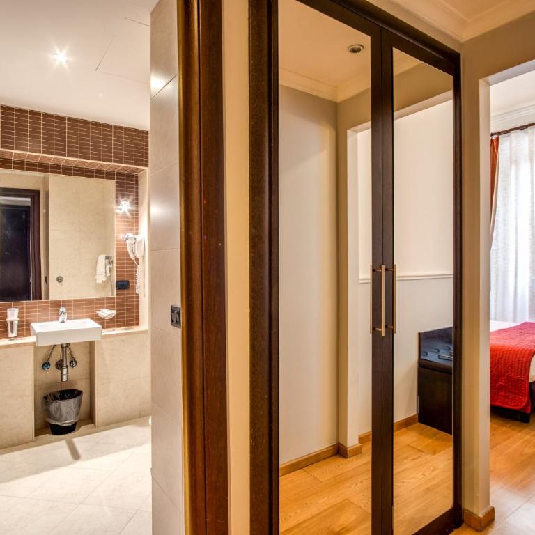 Hotel Everest Inn Rome - Camera Tripla - 5
