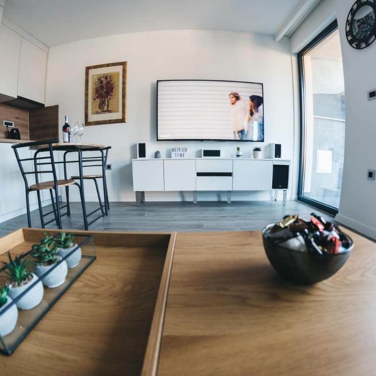 HelloSky Apartment - One-Bedroom Apartment - 11