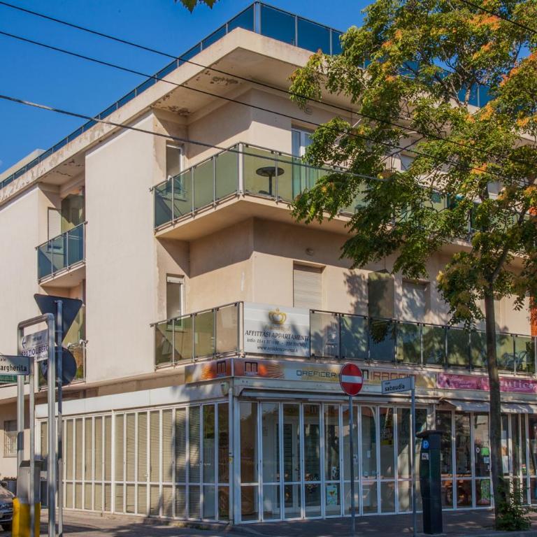 Residence Royal - Appartamento con 1 Camera da Letto - 1