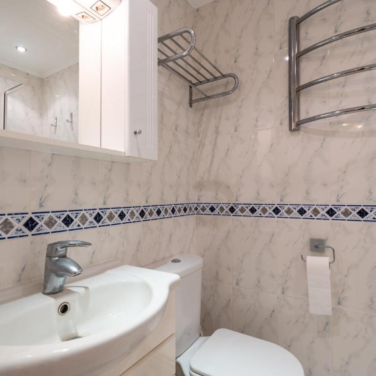 3 Bedroom House, 400m to the Beach, Near La Cala de Mijas - Casa de 3 dormitorios - 28
