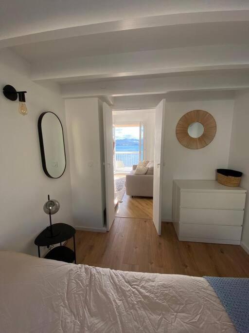 Magnifique duplex vue mer inoubliable Sanary Sur Mer - Apartamento de 3 dormitorios - 19