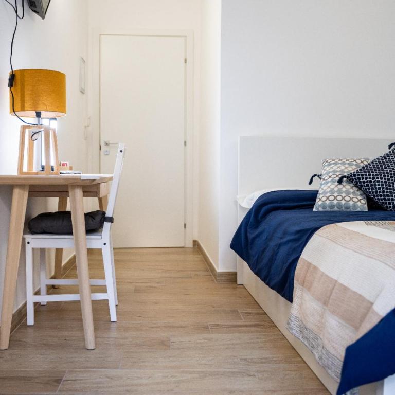 B&B Alighieri 97 - Deluxe Single Room with Balcony - 3