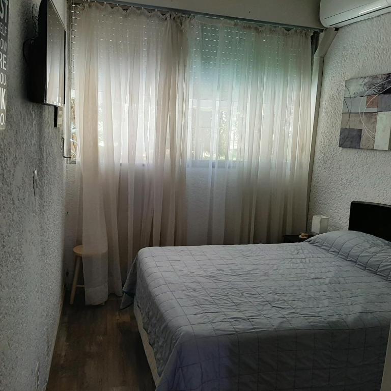 Apartamento con entrada independiente y jardín - One-Bedroom Apartment - 6