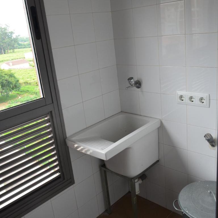 Dúplex con encanto en Ribadumia, incluye garaje - Two-Bedroom Apartment - 15