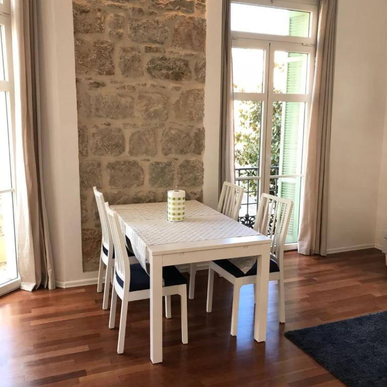 Menton vue jardins Biovès spacieux 2 pièces 52m2 en hypercentre - Apartment mit 1 Schlafzimmer - 14