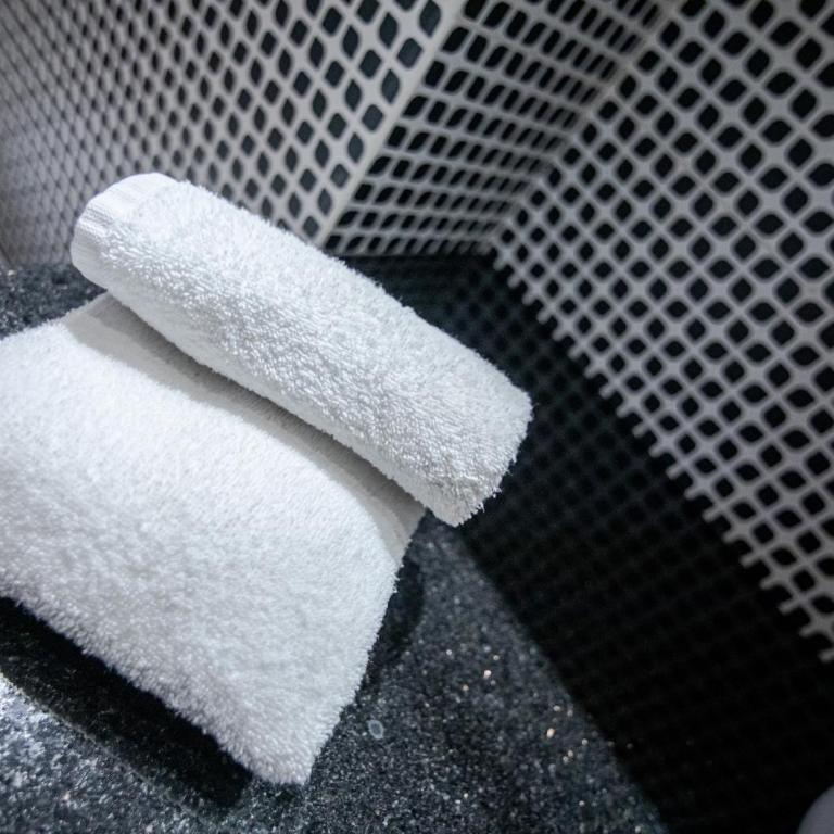 Becquer Hotel Guadalajara - Suite with Hot Tub - 25