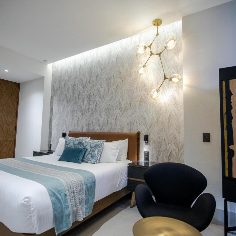 Becquer Hotel Guadalajara - Suite with Hot Tub - 13