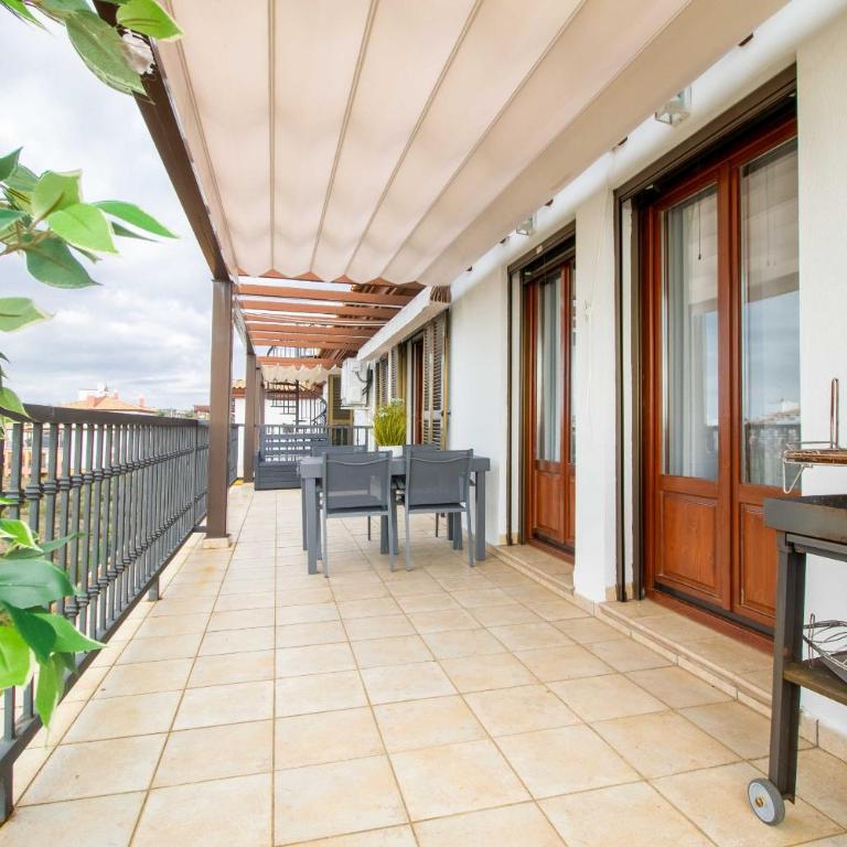 Top-floor Apartment - Stunning Views - GOR01 - Apartamento con balcón - 45