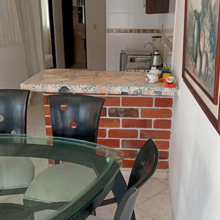 Apartamento amoblado con balcón en Ibagué - Apartamento de 1 dormitorio - 20