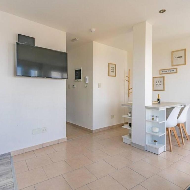 Departamento céntrico con vistas únicas - One-Bedroom Apartment - 7