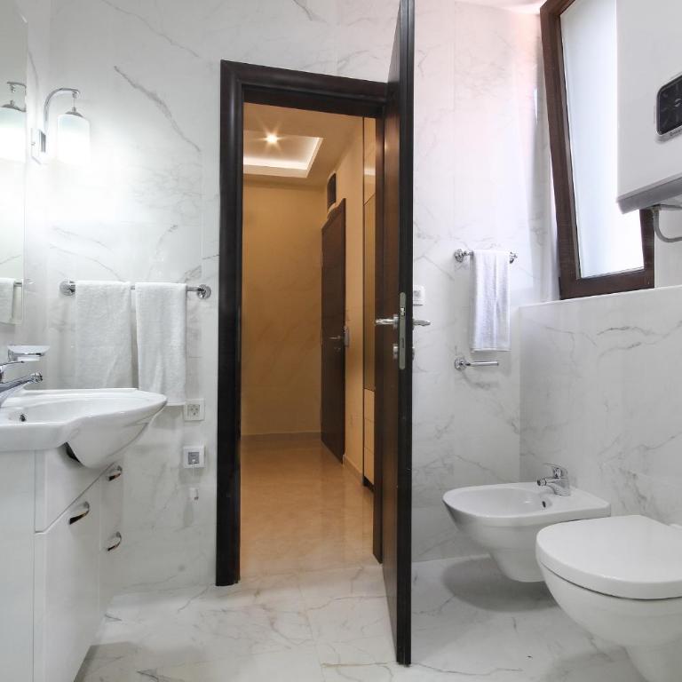 Shine residence - Deluks Apartman sa 2 Spavaće Sobe (7 Odraslih Osoba) - 4