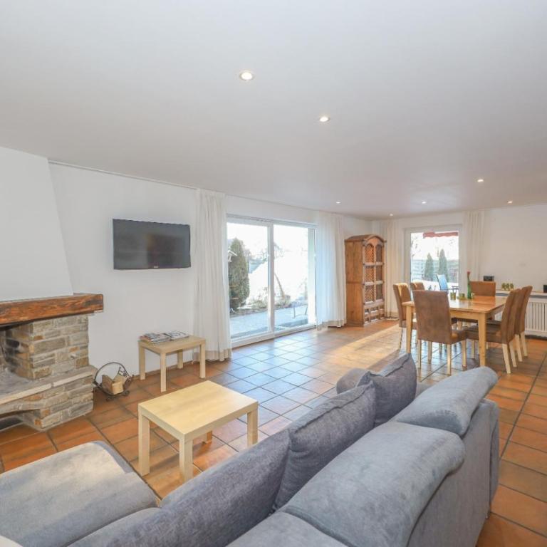 Appartementhaus Chalet Alpina - Apartamento con terraza - 11