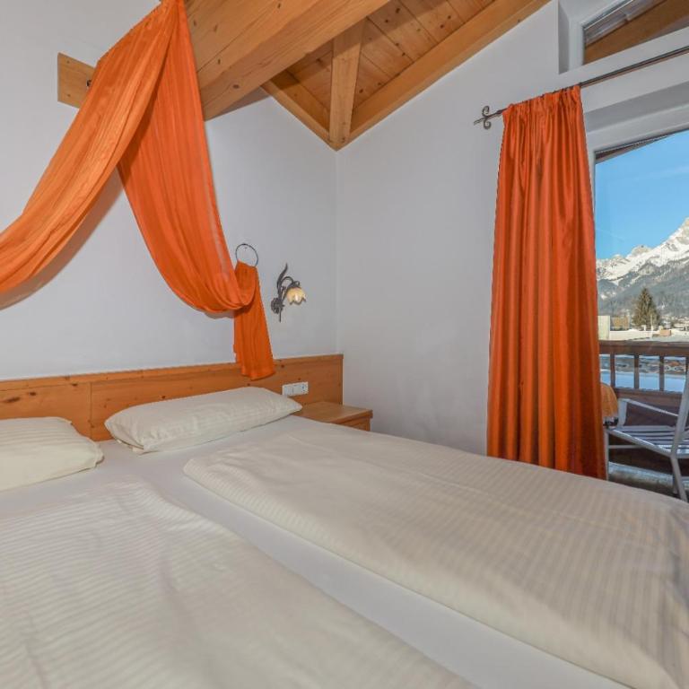 Appartementhaus Chalet Alpina - Apartamento de 2 dormitorios con ducha - 13