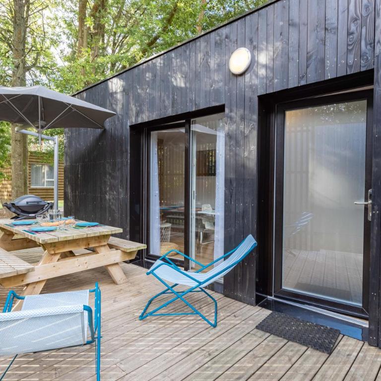 Camping des Gayeulles - Chalet mit 2 Schlafzimmern - 4