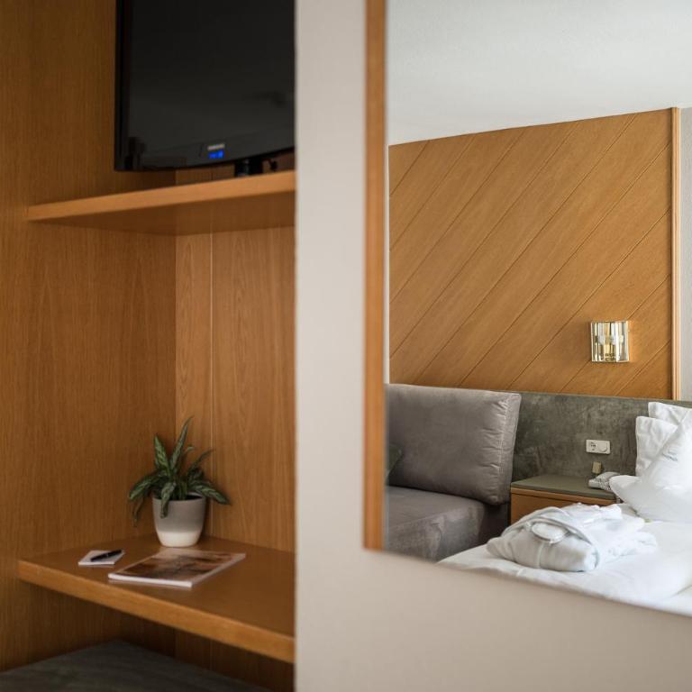 Hotel Alpenjuwel - Superior Doppelzimmer - 8