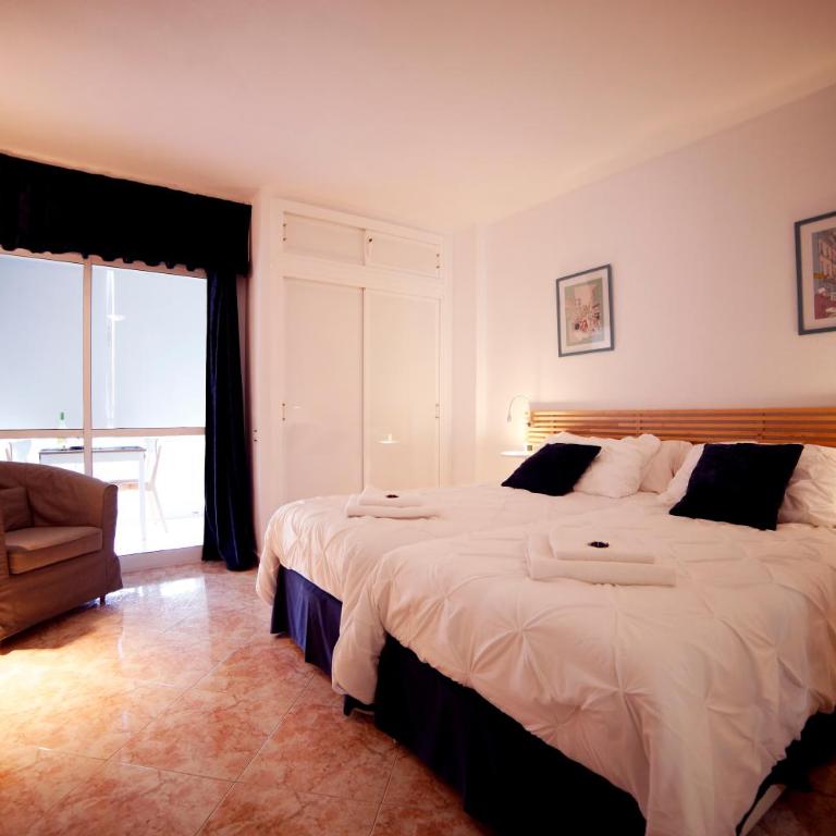 Apartamentos DC - Apartment with View - 1